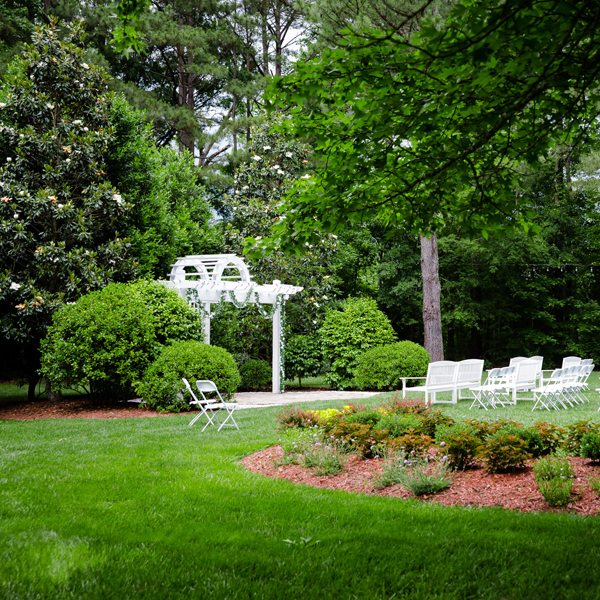 The Altar - Country Villa Weddings & Events